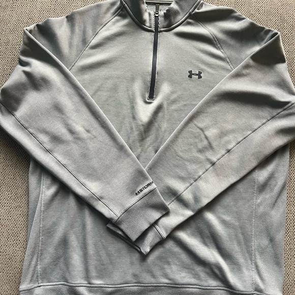 Under Armour 1/4 zip cold gear pullover - Picture 3 of 8